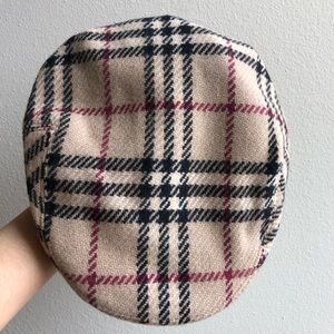 EUC Burberry Newboys Style Cap